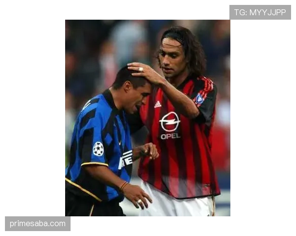 内斯塔与马蒂厄在防线结构下形成分散链路趋势